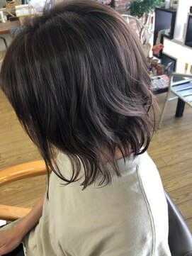 ヘアー ワンアビル(Hair One Abile) くせ毛風前下がりショートミディ大人ボブ