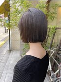 首が綺麗に見えるミニボブ