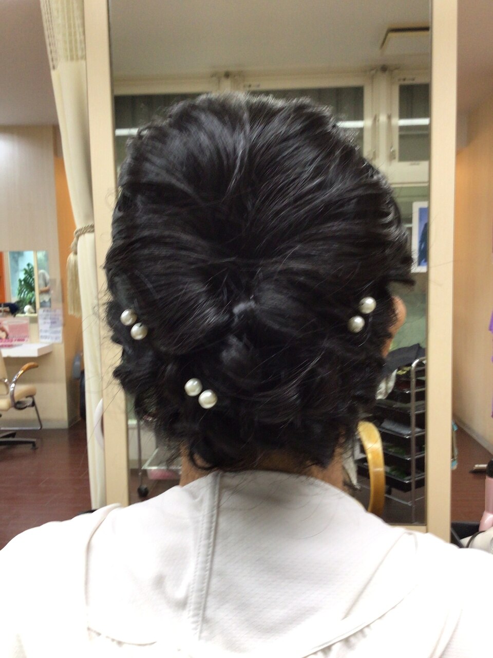 2025年秋】ヘアセット くるりんぱの髪型・ヘアアレンジ｜人気順