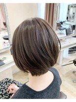 ユッカ エルア 武庫之荘南口(YUCCA elua)&nbsp;【elua 角床】透け感グレージュ