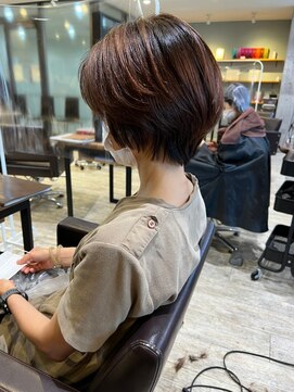 トレ(tre.) 甲子園口/髪質改善/白髪染め/ショート/酸性ストレート/美容室