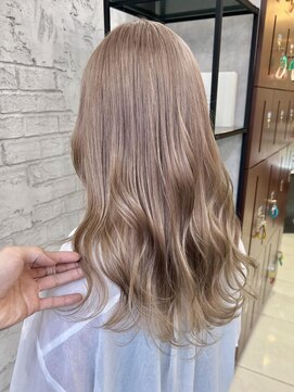 プライズ 池袋店(prize) ミルクティーベージュハイトーンダブルカラーブリーチ池袋 4064