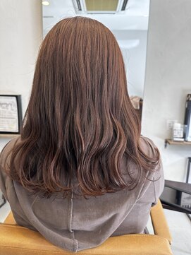 ジィップクリニカ(Zip clinica) ピンクベージュカラー 担当-木村優伽