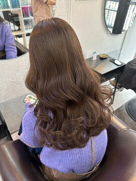 エルバイラビス 大宮(elu by lovis) 大人ガーリー/レイヤーロング/似合わせカット/大宮