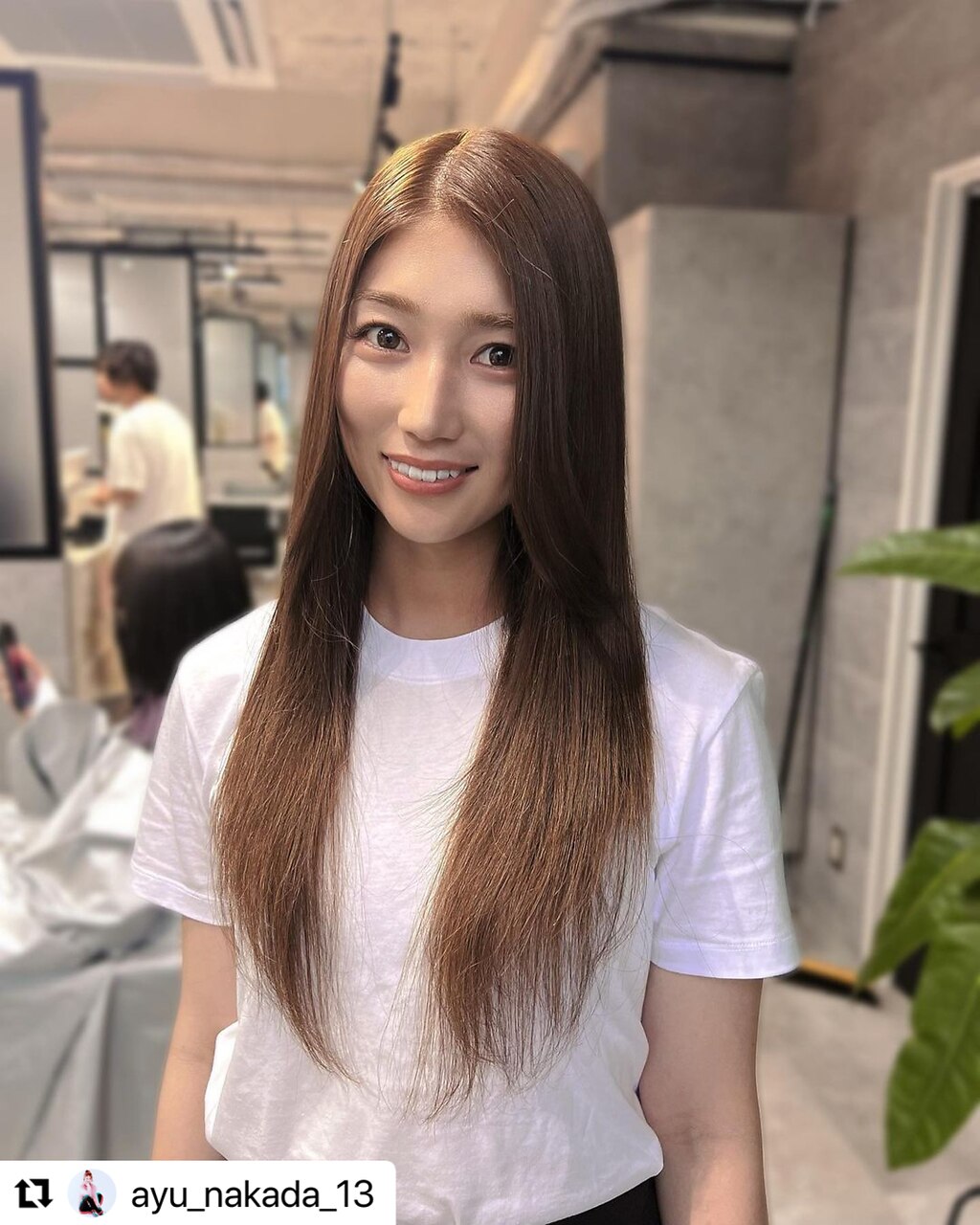 仲田歩夢ちゃん、ラテベージュ、シールエクステでロングスタイル