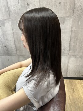 リプレイバイエクラート(REPLAY by ECLART) 手で乾かしただけで収まる極艶ストレート