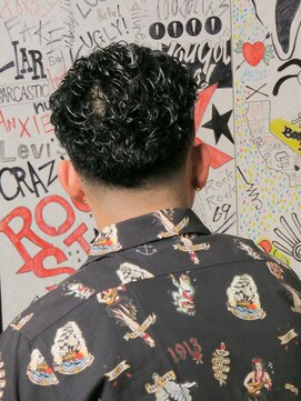 サンアンドマーリィズバーバー 駅前店(SON&MARLEY'S BAR BER) 海老名・厚木極道パーマ/宮城リョータパーマ