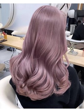 ベル 表参道Terrace(Belle) ケアブリーチを使用したデザインカラー スタイリスト阿部ちあき