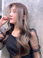 キング(K!ng)&nbsp;縮毛矯正髪質改善ハイライトレイヤーカット枚方美容室エクステ