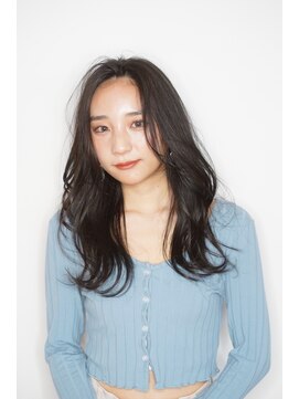 ルフュージュ バイ プロデュース 相模大野店(Refuge by Produce) 暗髪/レイヤーカット/長めバング