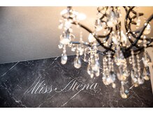 Miss Atena 萩店【髪質改善/ヘッドスパ/ショート】