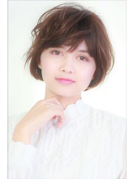ラフヘアーアンドライフ 所沢東口店(LAF Hair&Life) 軽やかで甘い印象のピンクベージュショート