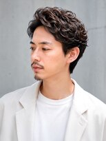 ルービック なかもず(Rubik's) 大人の色気漂うスパイラルパーマスタイル