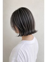 ウル(ulu)&nbsp;白髪ボカシハイライト　４０代５０代　名東区美容室