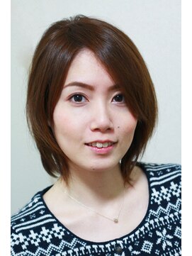 シシラ(shishir) フェミニンボブ