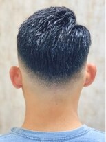 ラグジュアリーバーバーカミング 入間店(Luxury BARBER Kaming) フェードスタイル