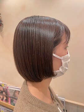 ハイル(Heil) 【Heil】 ぱっつんボブ/ミニボブ/フレンチボブ/ぶつ切りボブ