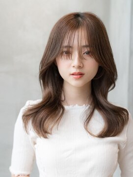 ドットハリス(.Hallis) 大人かわいい/小顔/ミディアムレイヤー/20代30代40代