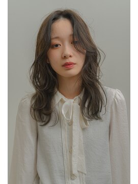 ドレープ(Drape) セミロングスタイル