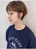 30代　40代　50代　耳かけショート　前髪あり　マッシュショート
