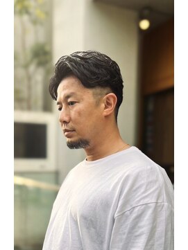 ザエバナンスクラブ 白金(THE EBANANS CLUB) ツーブロック・ナチュラルパーマ