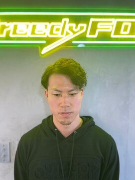 グリーディーフォックス 三軒茶屋(GreedyFOX) 波巻き/マッシュパーマ/ウルフ/ハイライト<理容室>三軒茶屋