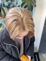 ビハインドザカーテン(BEHIND THE CURTAIN)&nbsp;ブロンドベージュ×重めマッシュ