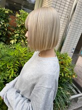 バイブアンドアネックス(VIBE & ANNEX) 《momoka》High tone bob