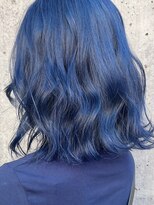 ミズチャーム(Ms.CHARM)&nbsp;ペールブルー/巻き髪セミロング