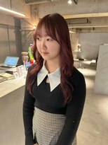 リール(rire)&nbsp;デザインカラーレイヤーカットウェットヘア夏オリーブベージュ