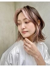 ディレクション(Direction) インナーカラー　ピンクカラー　ボブ