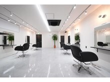 アグ ヘアー フルオール 所沢店(Agu hair fruor)の雰囲気（ゆったり寛げる居心地の良い空間です。）