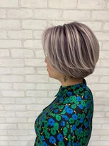 ビスイル 秋葉原店(Vis ill)&nbsp;くびレイヤー前髪ピンクベージュエモージュインナーグレージュ