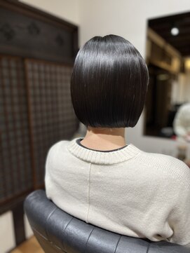 モーダアッカ(moda acca) ショートボブ 艶髪 透明感＠10代20代30代