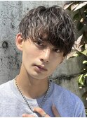 難波ツイストパーマメンズスパイラルパーマフェザーショート色気