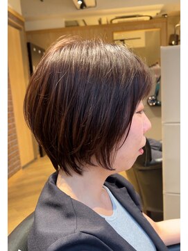 アーカイブ(archive) 30代.40代の大人可愛い前下がりショートボブ archive垂水