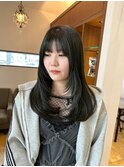 レイヤーカット×オリーブカラー