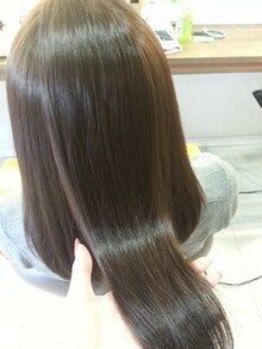 あなたの"なりたい"を一緒に考えて施術するので納得の仕上がり◎魅力を引き出すカラーをご提案します。