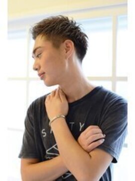 アース オーセンティック 関内店(EARTH Authentic) 20代◎刈り上げジェット×ツーブロックで爽やか