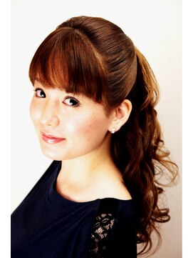 イースタジオ 六本木店(e:studio) 巻きハーフスタイル　《　六本木　ヘアセット　》