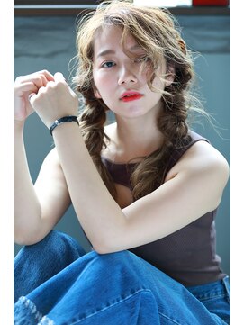 クロム バイ リエット(Chlom by Lietto) Chlom ☆こなれ感アンニュイシナモングレージュ　TEL 0364574337