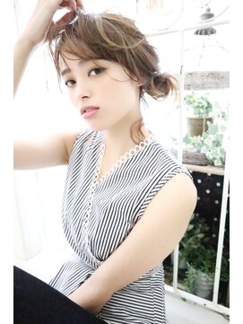 ケアシンサイバシ(CARE shinsaibashi) 「ゆるっと毛束は重なるほど可愛い」