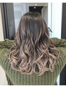 アライブ キチジョウジ(ALIVE Kichijoji) 【ALIVE吉祥寺】ピンクベージュエアタッチバレイヤージュカラー