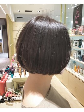 テラス アヴェダ 大丸心斎橋店(Terrace AVEDA) ボブスタイル