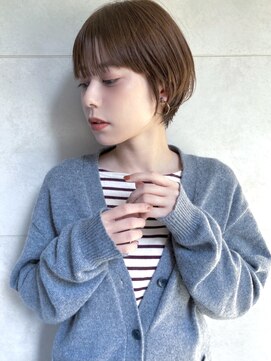 サーカス バイ ビュートリアム 青山(CIRCUS by BEAUTRIUM) 芳根京子　耳かけショートボブ　ショートヘア　耳かけショート