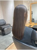ツヤ髪/グレージュ[横浜/東神奈川]