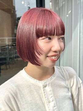 シスタ(SISTA) フェイスレイヤーボブボルドーカラーピンクヘアー【自由が丘】