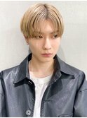 "王道メンズナチュラルパーマ外ハネ無造作ハイトーンカラー "