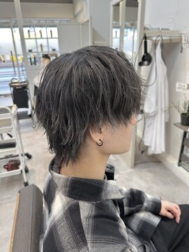 リリー 勝田台店(Lilly) 〈Lilly勝田台 佐藤愛〉ブリーチ1-2回グレーシルバー*