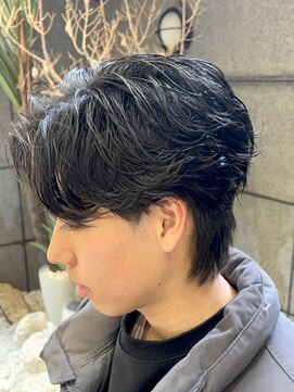 ゼスト フィーノ(ZEST fino) センターパート/ニュアンスパーマ/フェザーパーマ/メンズパーマ